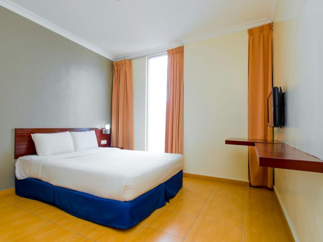 Ample Hotel Skudai Zewnętrze zdjęcie