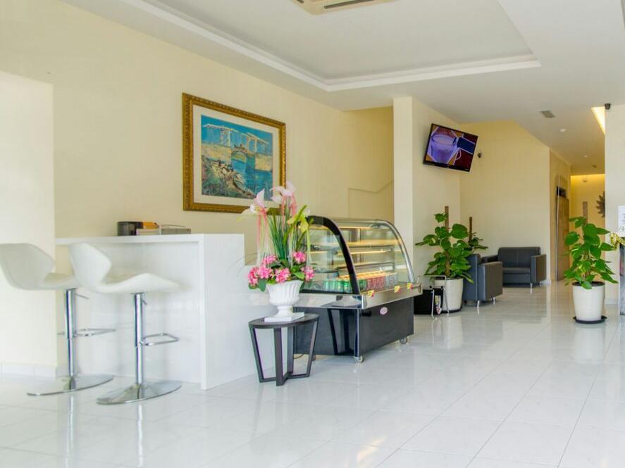 Ample Hotel Skudai Zewnętrze zdjęcie